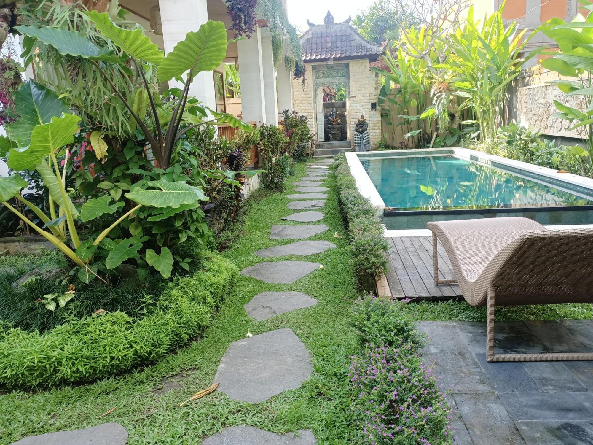 Ari Cottages Ubud الغرفة الصورة